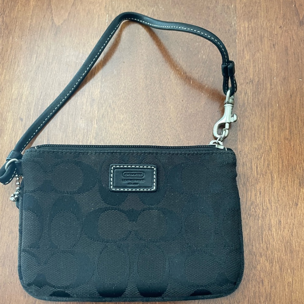 Coach wallet/wristlet